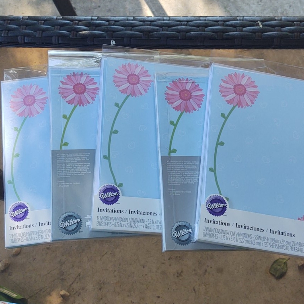 60 🌸 invitations
